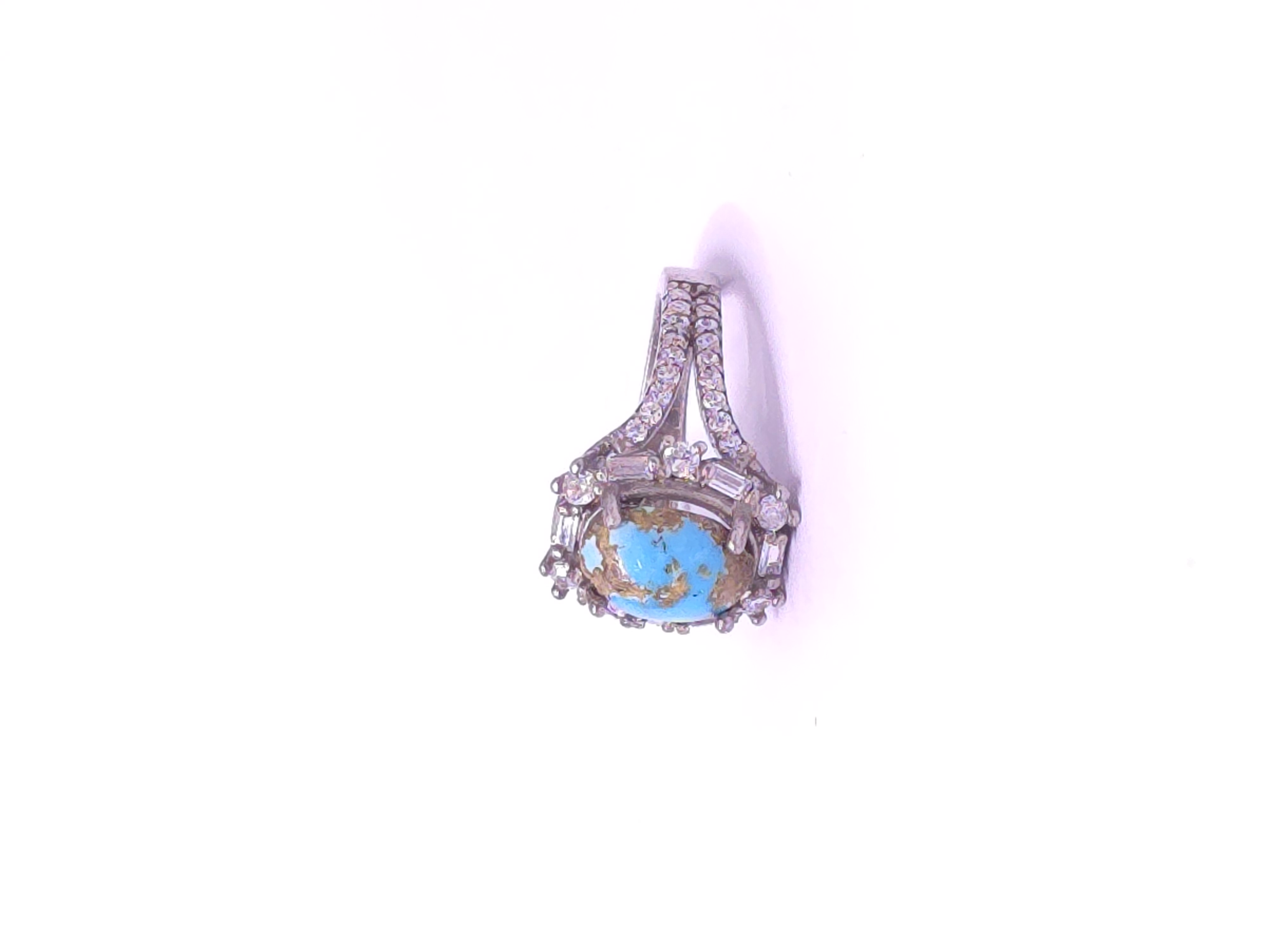 انگشتر زنانه نقره فیروزه نیشابوری (ابکاری طلاسفید عیار ۹۲۵)